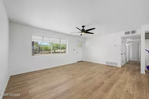2042 W Copper Pl, Tucson, AZ 85745 - Photo 4