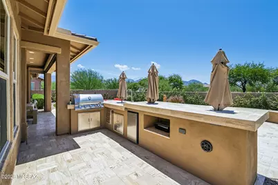 425 W Red Ribbon Lane, Oro Valley, AZ 85755 - Photo 32