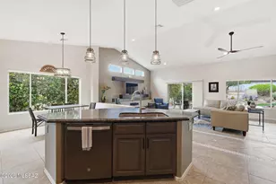 62870 E Amberwood Dr, Tucson, AZ 85739 - Photo 2