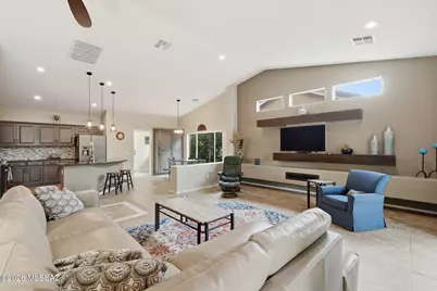 62870 E Amberwood Drive, Saddlebrooke, AZ 85739 - Photo 1