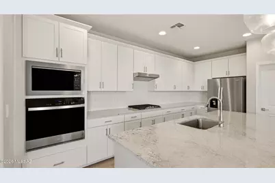 1337 E Pecan Meadow Lane, Sahuarita, AZ 85629 - Photo 8