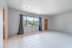 3958 E Louis Ln, Tucson, AZ 85712 - Photo 8