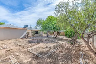 3958 E Louis Lane, Tucson, AZ 85712 - Photo 32