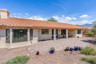 14421 N Glen Hollow Pl, Oro Valley, AZ 85755 - Photo 2