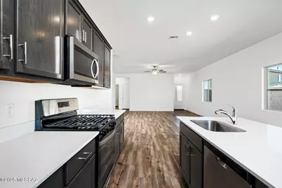 7287 W Cottage Farm Way, Tucson, AZ 85757 - Photo 8