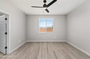 7762 S Wild Pr Dr, Tucson, AZ 85757 - Photo 8