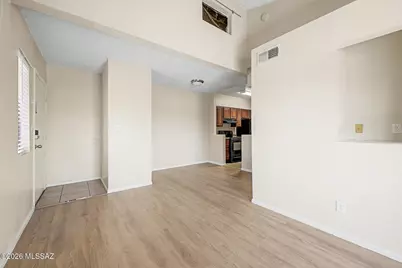 1745 E Glenn Street #202, Tucson, AZ 85719 - Photo 2