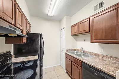 1745 E Glenn Street #202, Tucson, AZ 85719 - Photo 16