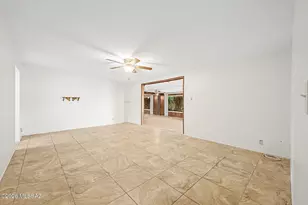 1601 S Prudence Rd, Tucson, AZ 85710 - Photo 14