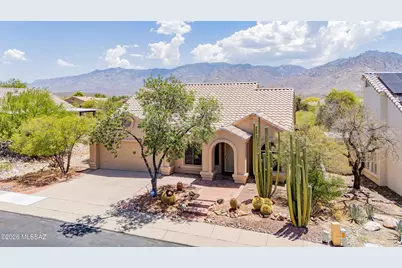 11776 N Labyrinth Drive, Oro Valley, AZ 85737 - Photo 2