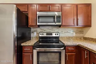 4150 N Thurston Ln, Tucson, AZ 85705 - Photo 14