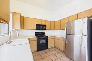 4641 S Fenwick Dr, Tucson, AZ 85730 - Photo 8
