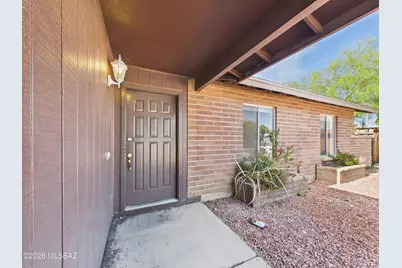 8347 E Ruby Drive, Tucson, AZ 85730 - Photo 2