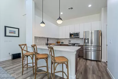 1721 E Vico Bella Luna, Oro Valley, AZ 85737 - Photo 8
