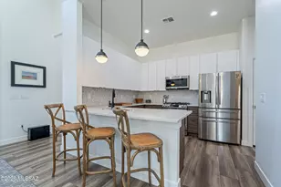 1721 E Vico Bella Luna, Oro Valley, AZ 85737 - Photo 8