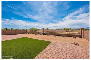 893 West Calle Zoca, Sahuarita, AZ 85629 - Photo 2