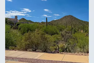 1918 S Twinkling Starr Drive #47, Tucson, AZ 85745 - Photo 2