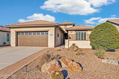 2371 E Skywalker Way, Green Valley, AZ 85614 - Photo 1