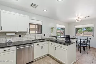 8358 E Bowline Rd, Tucson, AZ 85710 - Photo 8