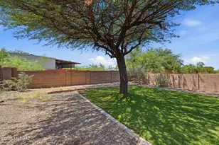 8358 E Bowline Rd, Tucson, AZ 85710 - Photo 40