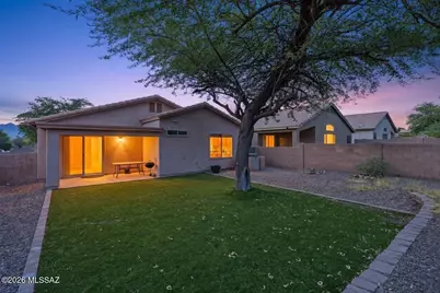 8358 E Bowline Road, Tucson, AZ 85710 - Photo 2