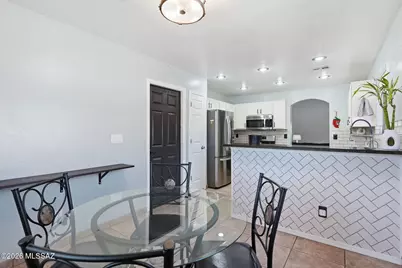 8358 E Bowline Road, Tucson, AZ 85710 - Photo 12