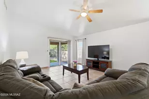 8358 E Bowline Rd, Tucson, AZ 85710 - Photo 16