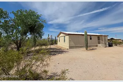 5606 W Twin Peaks Road #3, Tucson, AZ 85742 - Photo 2