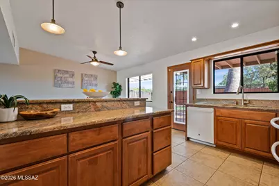7052 E Baker Street, Tucson, AZ 85710 - Photo 24