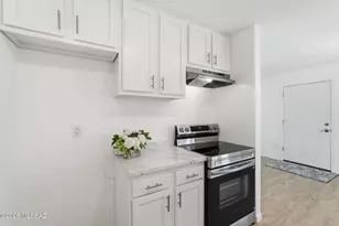 3641 S Marvin Pl, Tucson, AZ 85730 - Photo 18