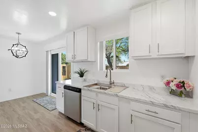3641 S Marvin Place, Tucson, AZ 85730 - Photo 16