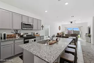 9780 E Gray Hawk Dr, Tucson, AZ 85730 - Photo 10