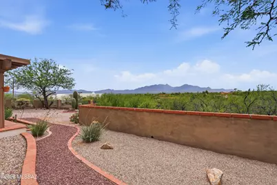 655 W Continental Road, Green Valley, AZ 85622 - Photo 30