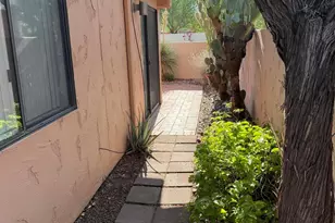 3356 N Carrywood Dr, Tucson, AZ 85712 - Photo 6