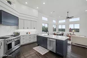 1775 E Buck Ridge Pl, Oro Valley, AZ 85737 - Photo 4