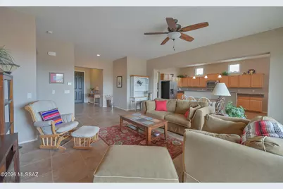 740 N Observation Trail, Green Valley, AZ 85614 - Photo 10