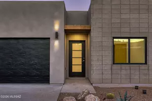 3938 E Elmwood St, Tucson, AZ 85711 - Photo 2