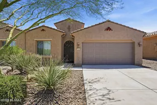 1814 E Barn Swallow Ln, Green Valley, AZ 85614 - Photo 1