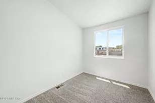 10325 S Brandywine Ln, Tucson, AZ 85736 - Photo 16