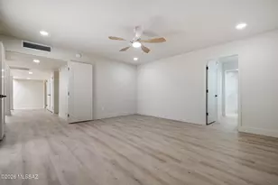 5635 N Camino De Las Estrellas, Tucson, AZ 85718 - Photo 16