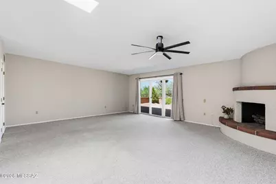 1040 W Camino Del Pato, Green Valley, AZ 85622 - Photo 10