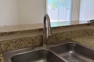 1653 E St Apollonia St, Tucson, AZ 85713 - Photo 10