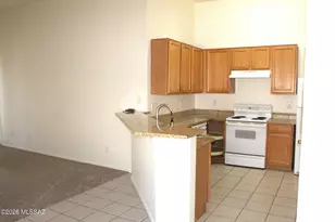 1653 E St Apollonia St, Tucson, AZ 85713 - Photo 8