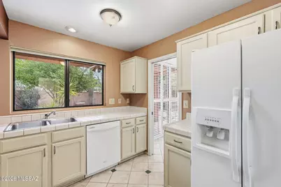 14300 N Copperstone Drive, Oro Valley, AZ 85755 - Photo 20