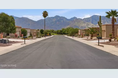 14300 N Copperstone Drive, Oro Valley, AZ 85755 - Photo 4