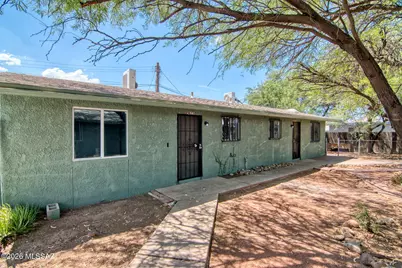5653 E 28th Street, Tucson, AZ 85711 - Photo 1