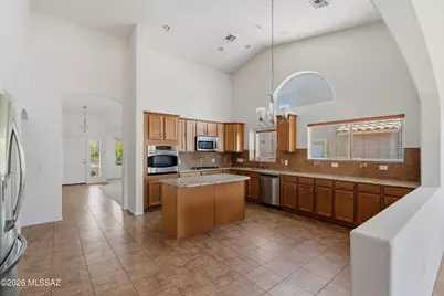 677 W Pizzicato Lane, Oro Valley, AZ 85737 - Photo 1
