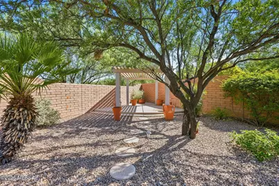 1847 E Desert Lark Ps E, Green Valley, AZ 85614 - Photo 38