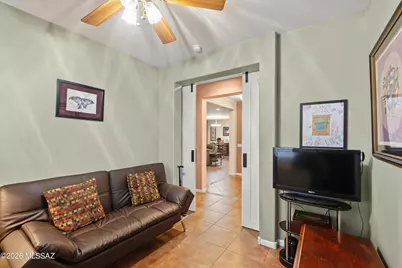 2227 E Apache Springs Lane, Green Valley, AZ 85614 - Photo 16