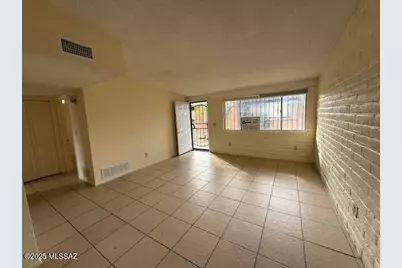 1655 N Mountain View Avenue, Tucson, AZ 85712 - Photo 2